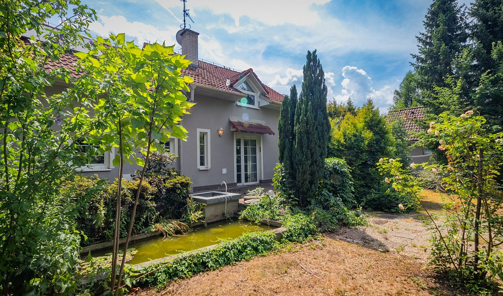 Prodej domu 185 m² s pozemkem 1 475 m², Olomouc – náhled fotky 39
