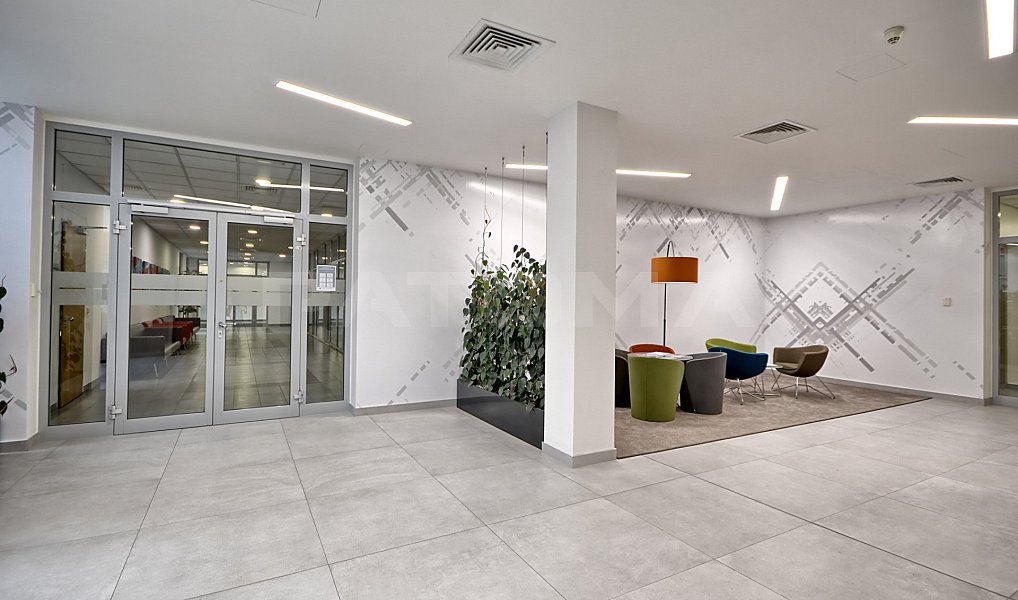 Pronájem kanceláře 195 m², Praha – náhled fotky 6