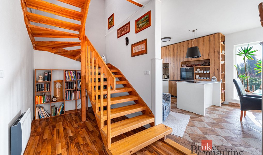 Prodej domu 146 m² s pozemkem 1 013 m², Žamberk – náhled fotky 9