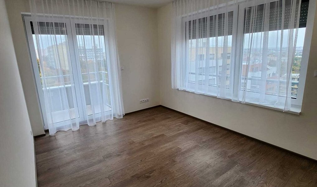 Pronájem bytu 3+kk 80 m², Praha – náhled fotky 33