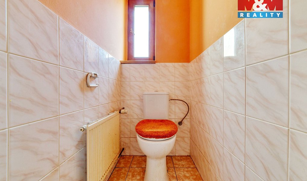Prodej domu 248 m² s pozemkem 1 621 m², Cheb – náhled fotky 12