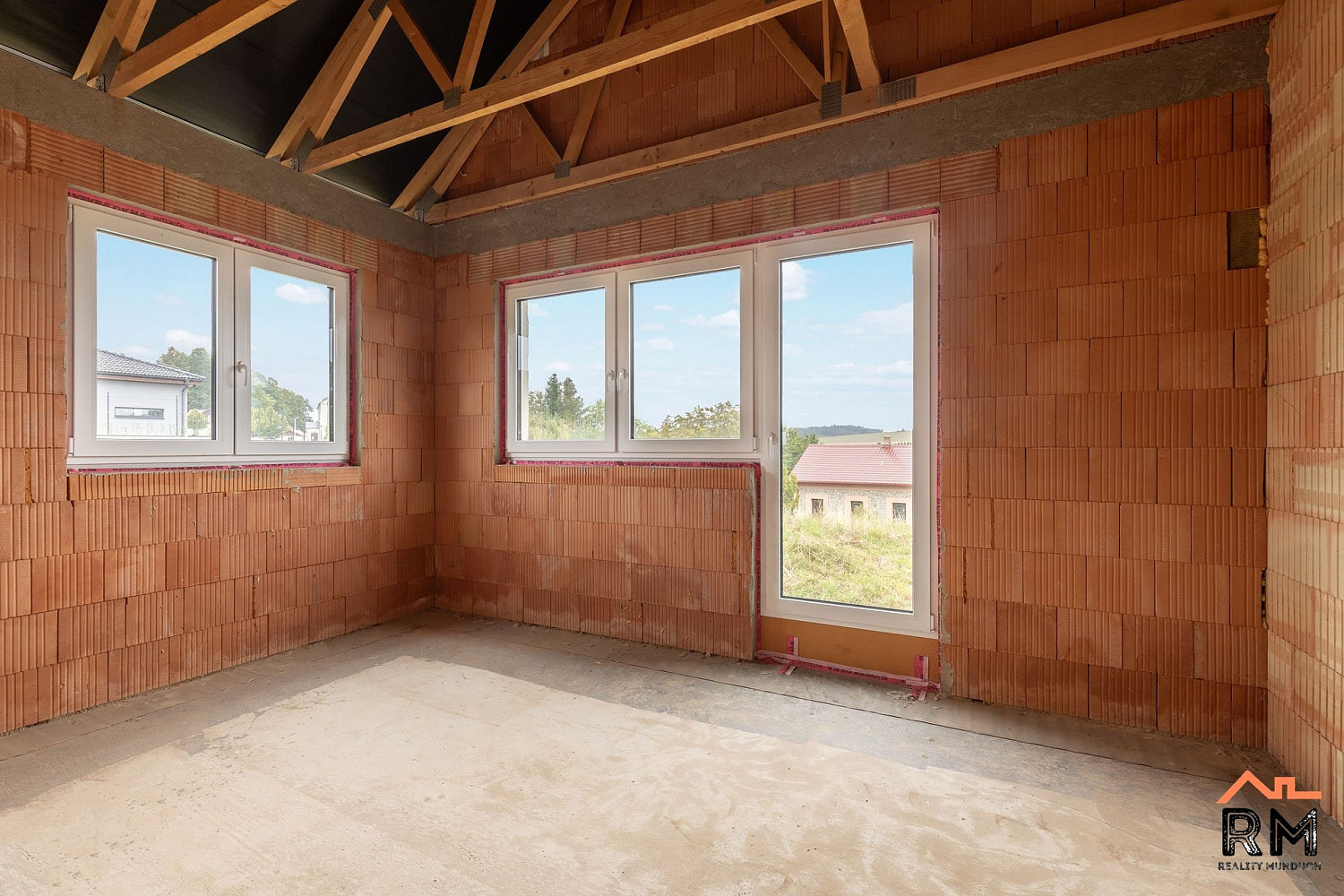 Prodej domu 117 m² s pozemkem 1 002 m² - Więcej