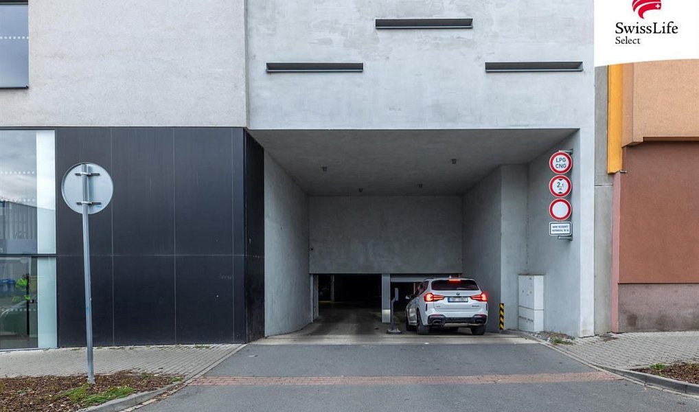 Pronájem bytu 2+kk 55 m², Plzeň – náhled fotky 16