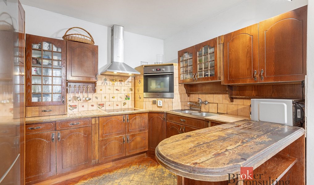 Prodej domu 139 m² s pozemkem 414 m², Strážnice – náhled fotky 9