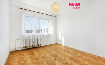 Prodej bytu 2+1 52 m², Jaroslava Vrchlického, Most