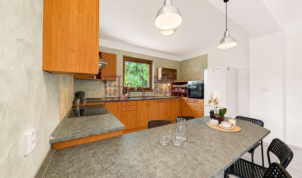 Prodej domu 210 m² s pozemkem 2 641 m², Rodvínov – náhled fotky 11