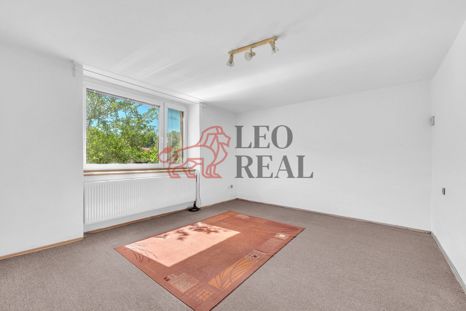 Prodej bytu 1+1 42 m² – fotografie 2