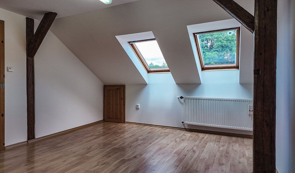 Prodej domu 140 m² s pozemkem 737 m², Polička – náhled fotky 9