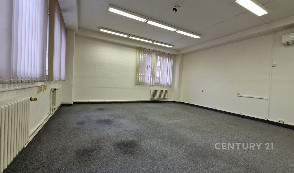 Pronájem kanceláře 43 m², Praha – náhled fotky 3