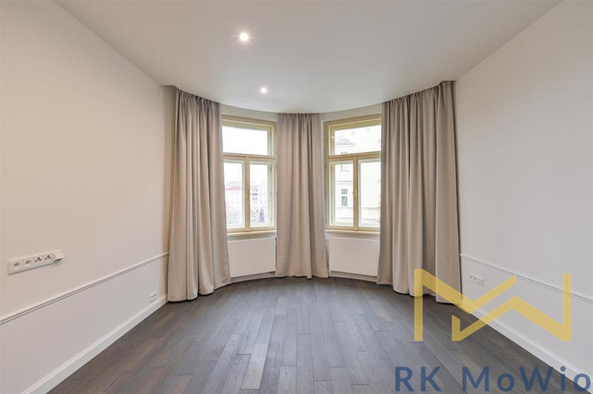 Pronájem bytu 4+kk 167 m², Praha