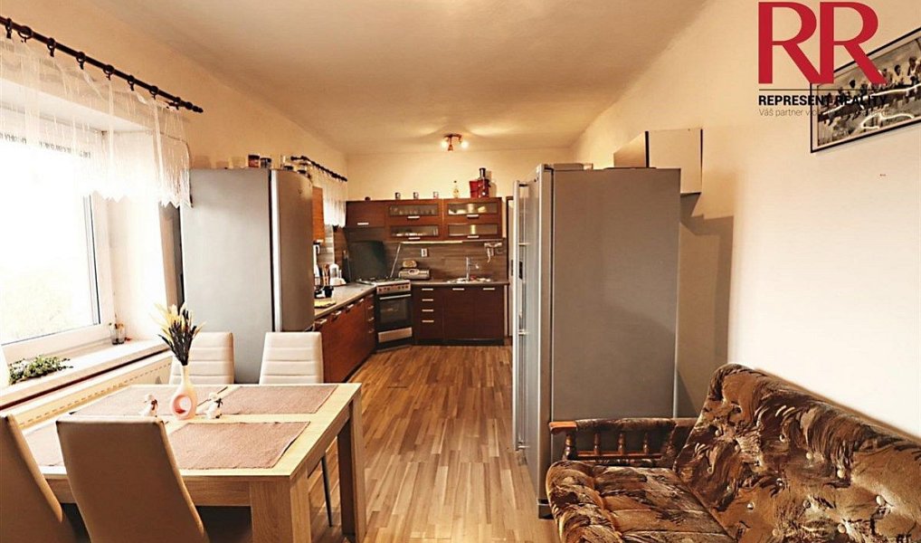 Prodej domu 210 m² s pozemkem 942 m², Chlumčany – náhled fotky 10