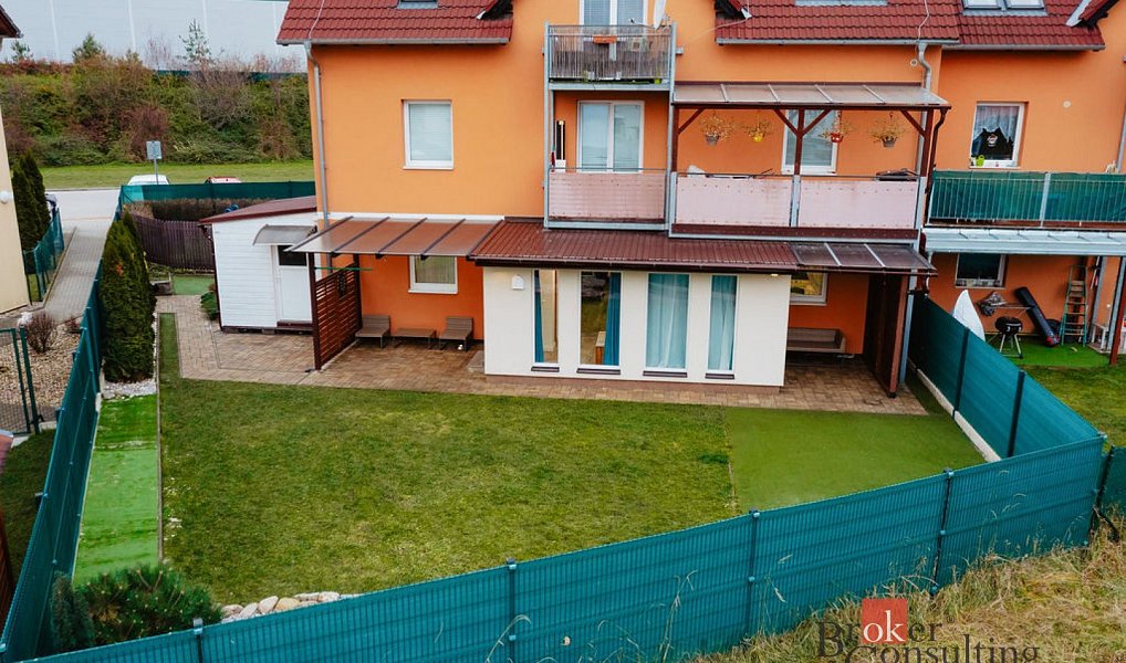 Prodej bytu 4+1 83 m², Nupaky – náhled fotky 30