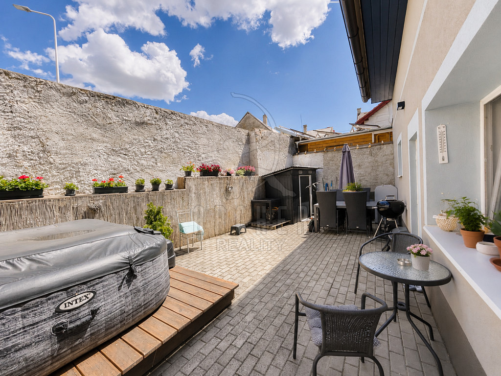 Prodej domu 120 m² s pozemkem 160 m² — photo 2