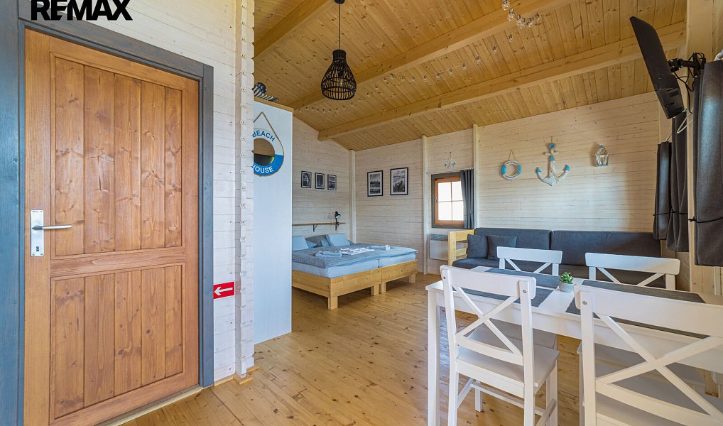 Prodej ubytovacího objektu 369 m², Nový Malín – náhled fotky 6