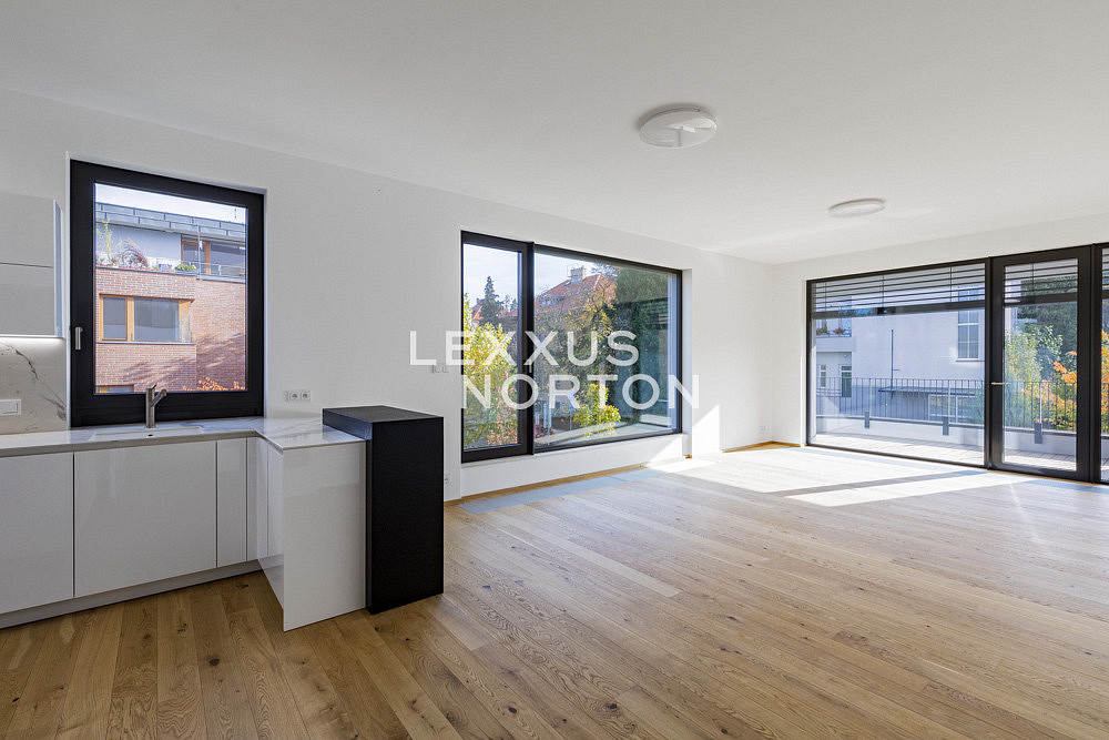 Pronájem bytu 4+kk 138 m² — photo 5