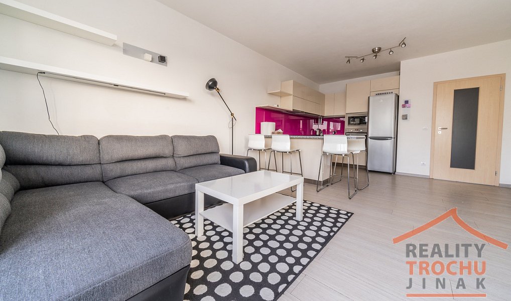 Prodej bytu 2+kk 62 m², Pardubice – náhled fotky 9