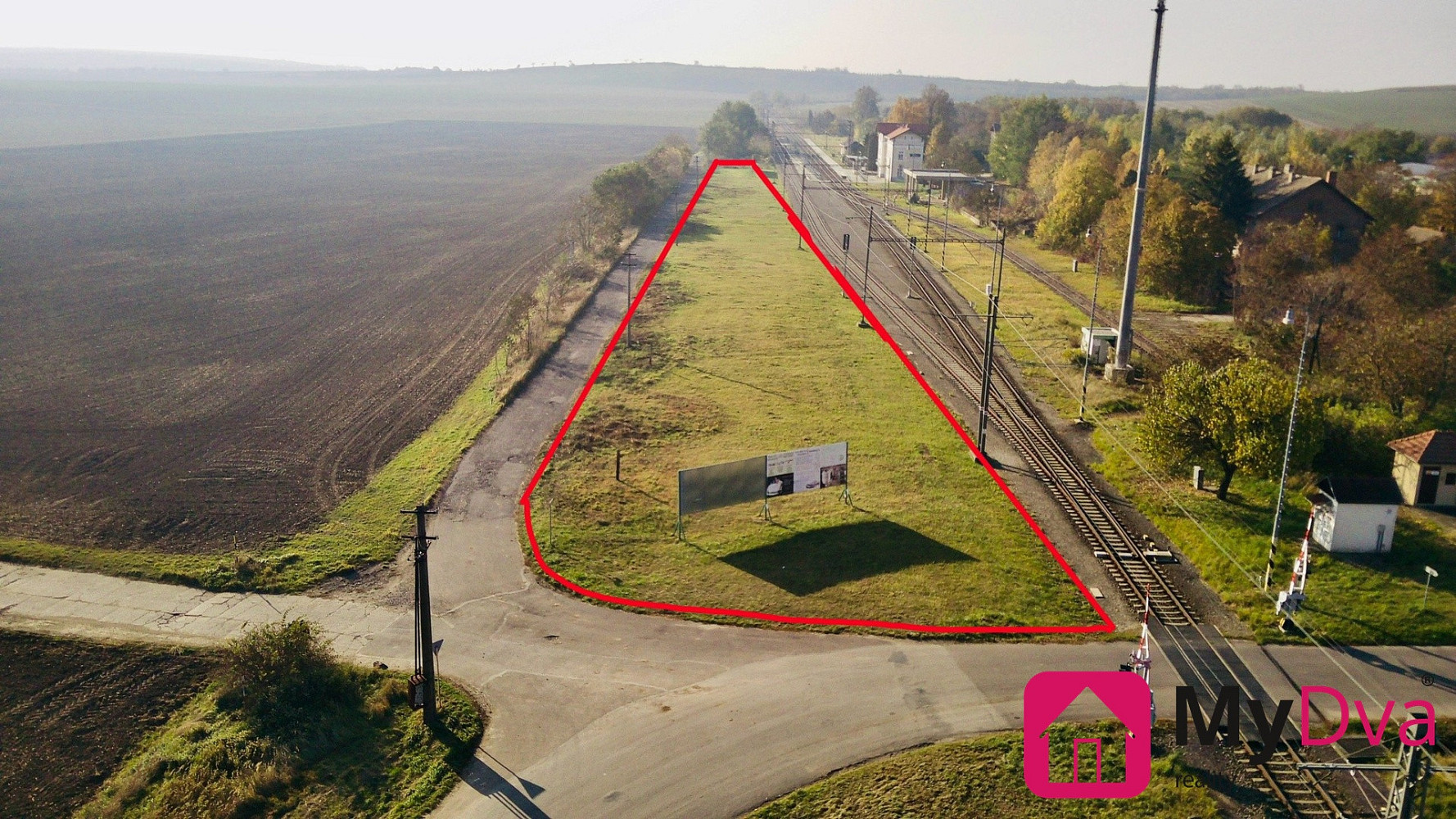 Prodej komerčního pozemku 3 425 m²