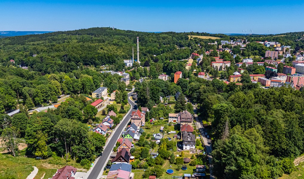 Pronájem domu 210 m² s pozemkem 1 068 m², Aš – náhled fotky 32