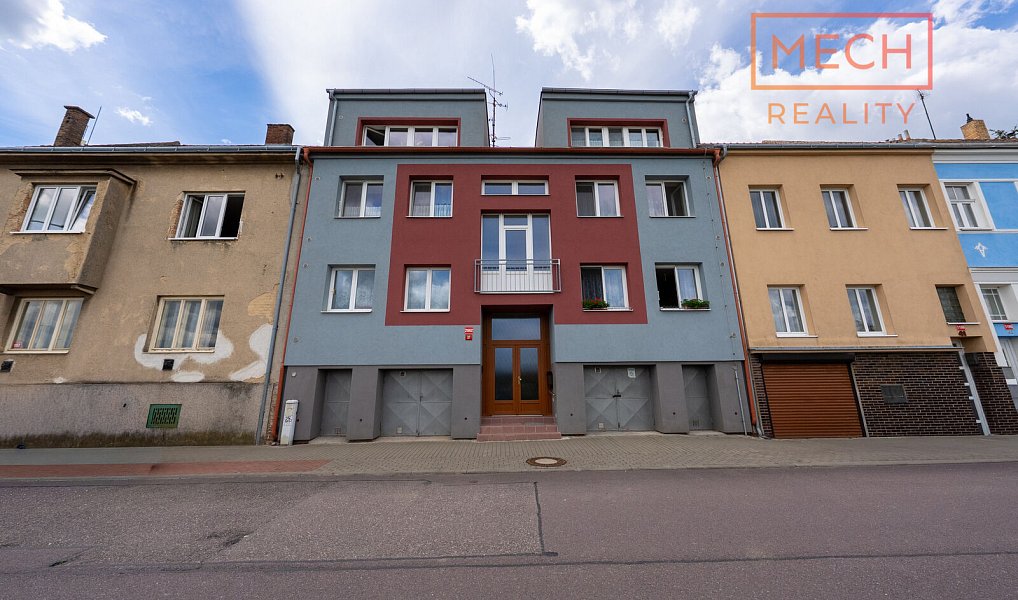 Pronájem bytu 2+1 56 m², Znojmo – náhled fotky 2