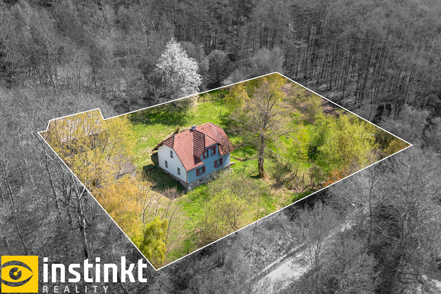 Prodej domu 290 m² s pozemkem 2 871 m²