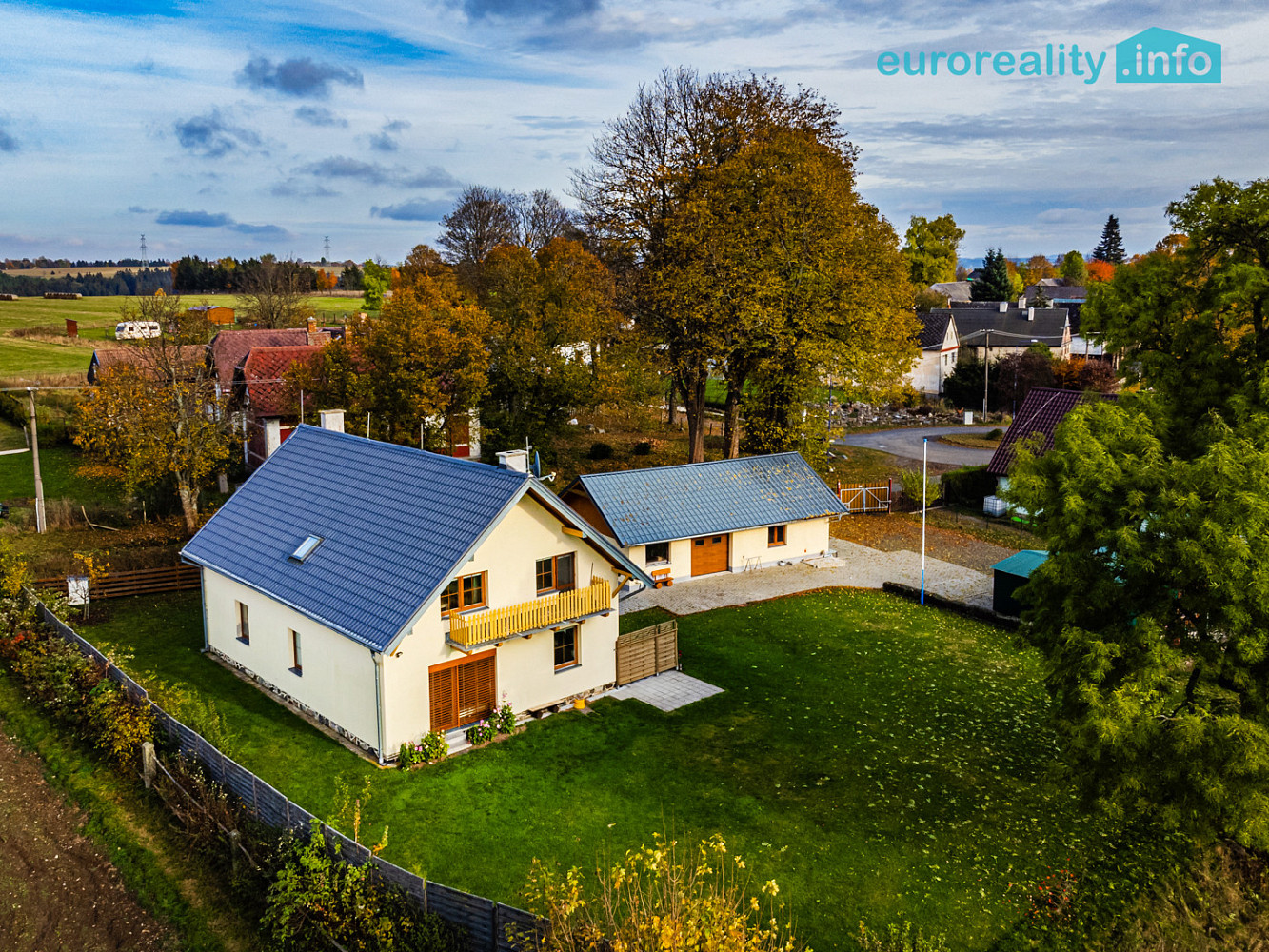 Prodej domu 164 m² s pozemkem 1 748 m²