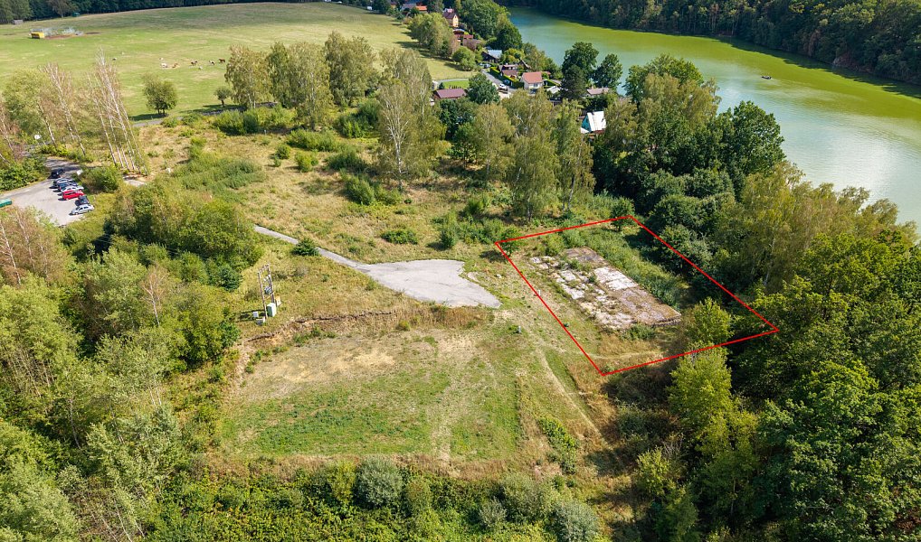 Prodej stavebního pozemku 1 587 m², Cheb – náhled fotky 2