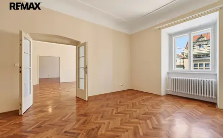 Pronájem bytu 3+1 130 m², Staroměstské náměstí, Praha 1 - Staré Město