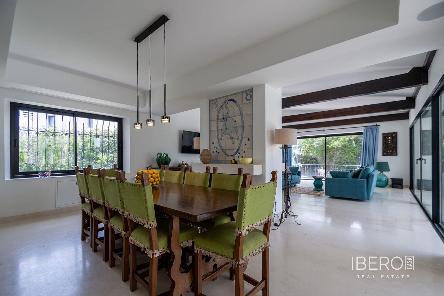 Prodej domu 530 m² s pozemkem 4 000 m² - Vista 6