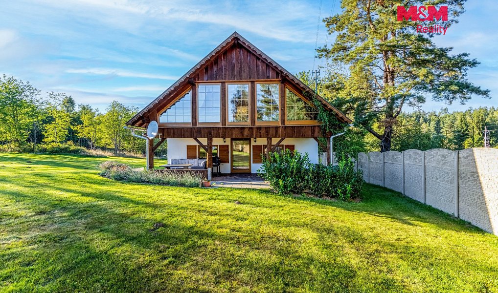 Prodej domu 279 m² s pozemkem 5 839 m², Volary – náhled fotky 17