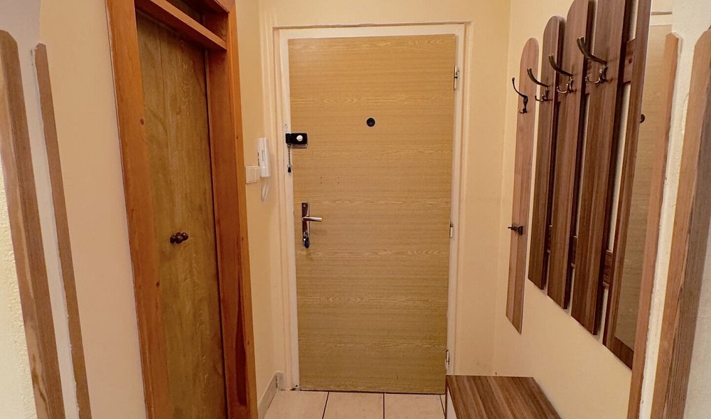 Prodej bytu 3+1 80 m², Příbram – náhled fotky 12