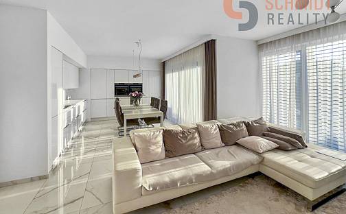 Prodej domu 190 m² s pozemkem 367 m², Na poli, Praha 8 - Březiněves