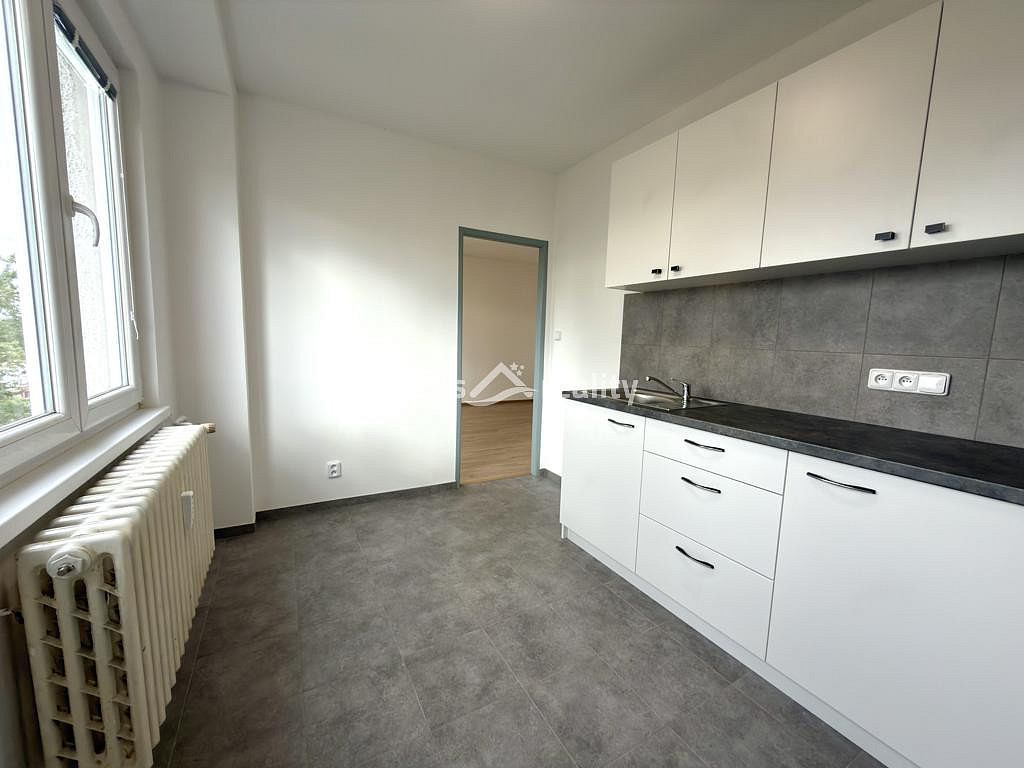 Pronájem bytu 2+1 56 m² – fotografie 2