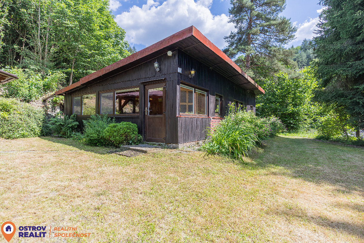 Prodej chaty/chalupy 94 m² s pozemkem 975 m²