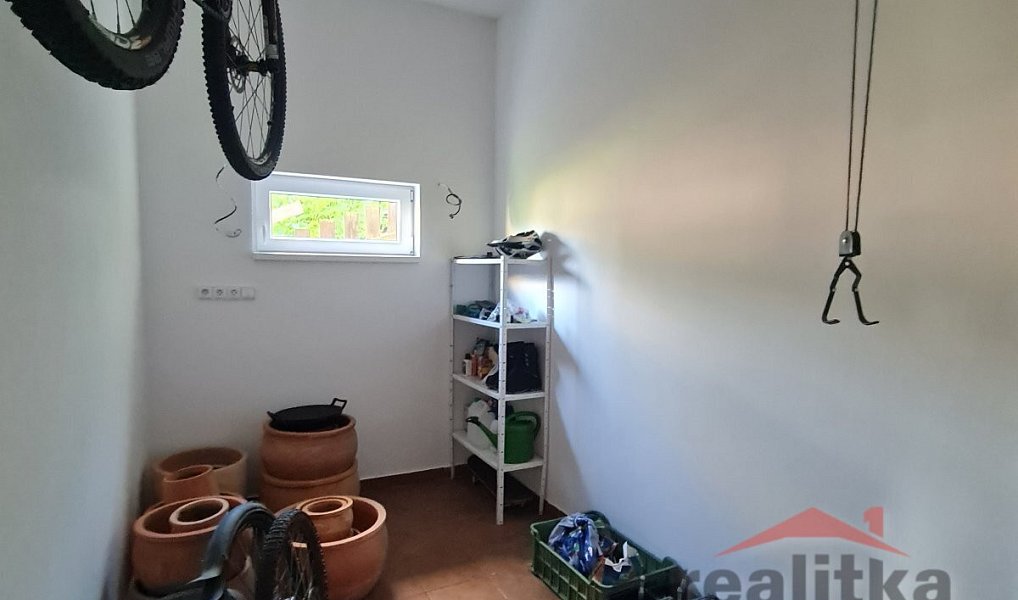 Prodej domu 334 m² s pozemkem 533 m², Opava – náhled fotky 39