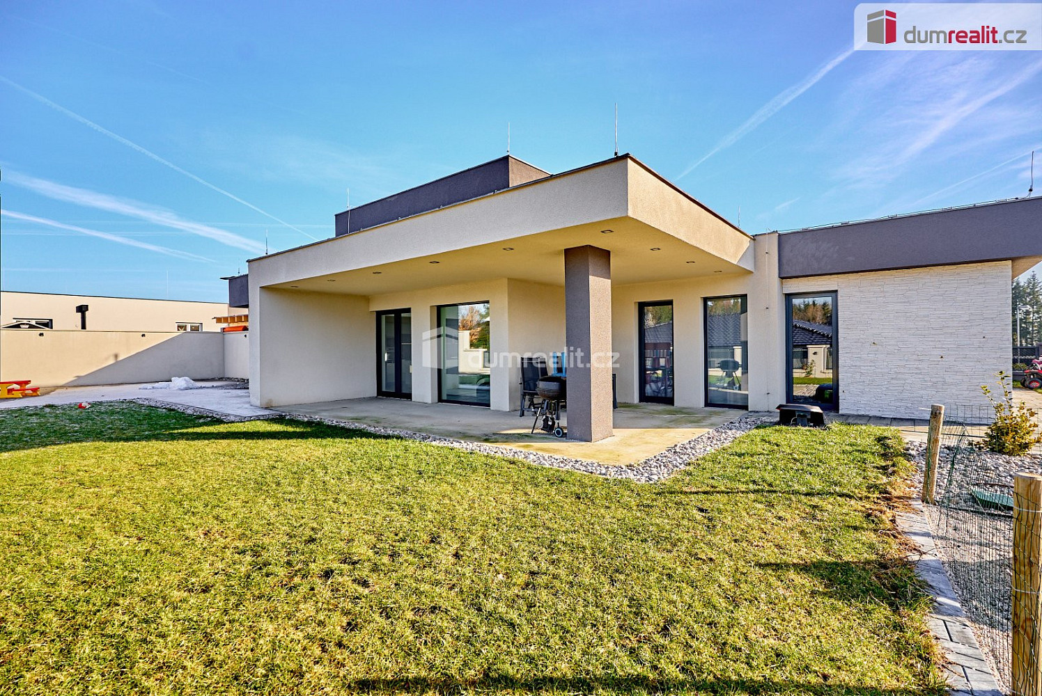 Prodej domu 136 m² s pozemkem 857 m²