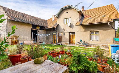 Prodej domu 180 m² s pozemkem 416 m², Lochovice, okres Beroun