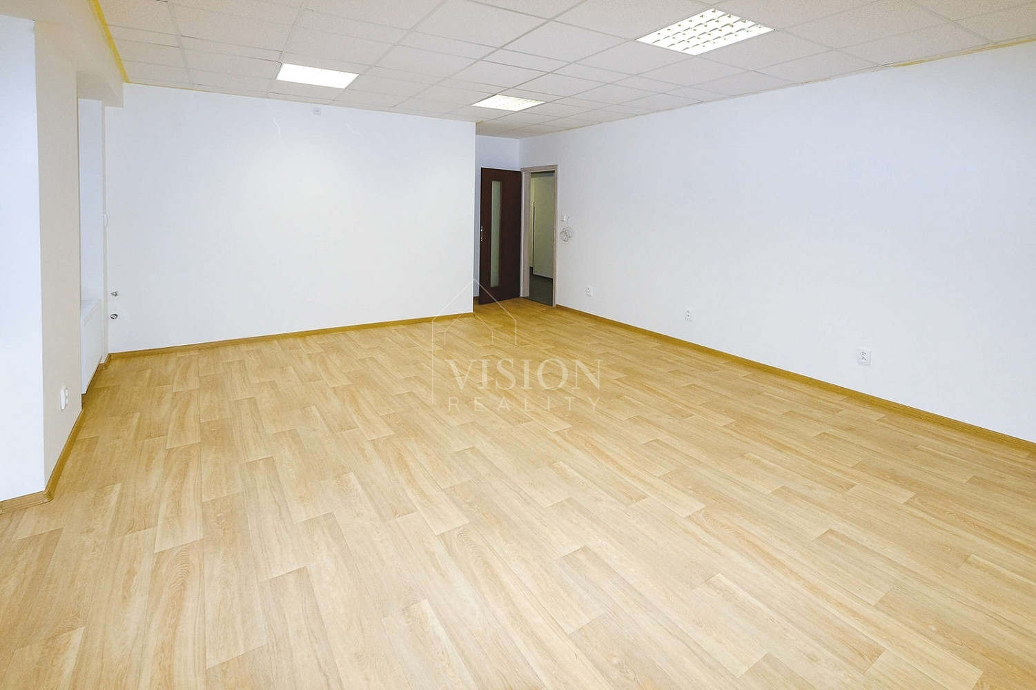 Pronájem kanceláře 30 m² – fotografie 4
