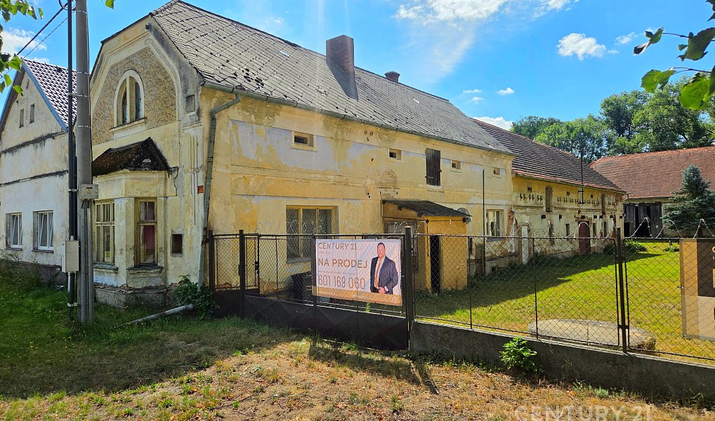 Prodej stavebního pozemku 2 553 m², Líšina – náhled fotky 2