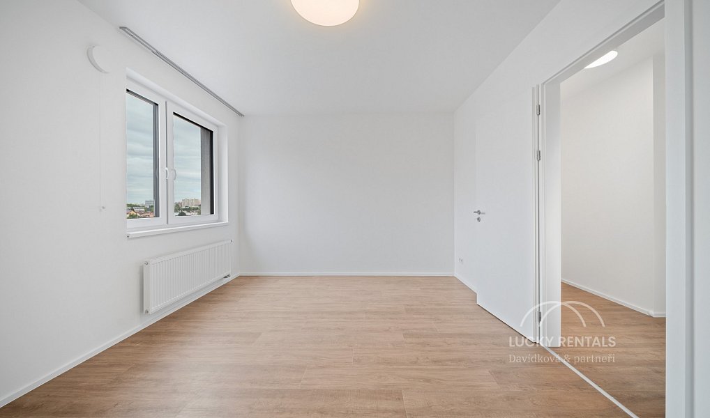 Pronájem bytu 1+kk 31 m², Praha – náhled fotky 5