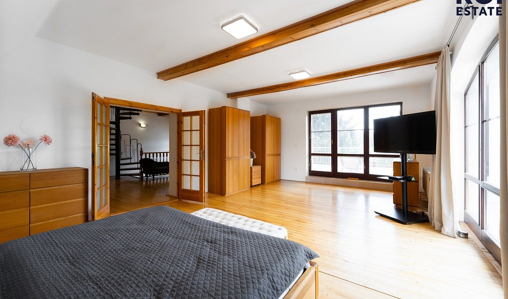 Prodej domu 385 m² s pozemkem 3 509 m², Ochoz u Brna – náhled fotky 25