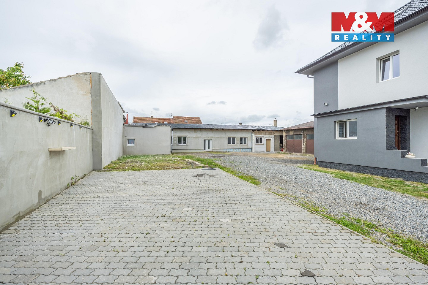 Prodej obchodních prostor 390 m² – pohled 4