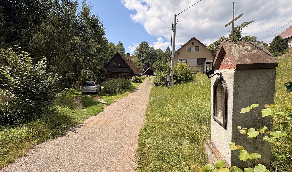 Prodej chaty/chalupy 150 m² s pozemkem 2 581 m², Bukovina u Čisté – náhled fotky 11