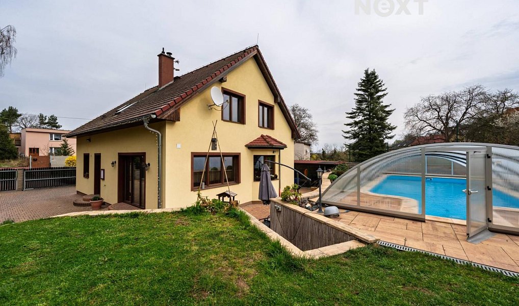 Prodej domu 179 m² s pozemkem 785 m², Slatina – náhled fotky 22