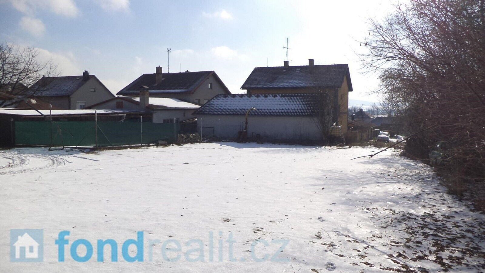 Prodej pozemku 680 m² – fotografie 2