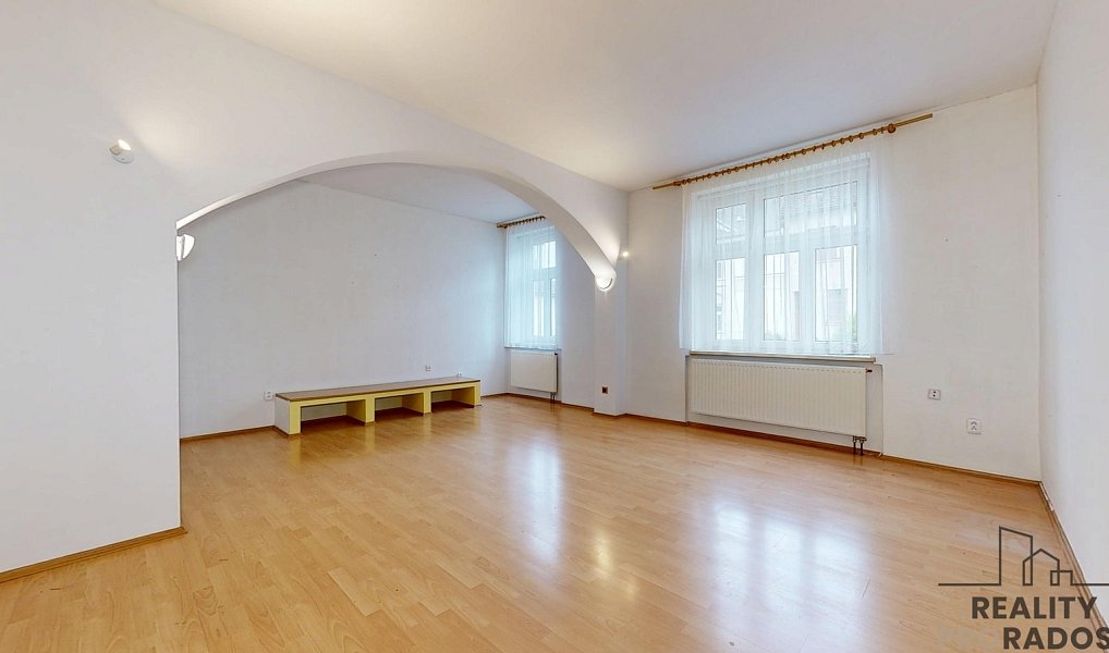 Prodej bytu 3+1 100 m², Jihlava – náhled fotky 2