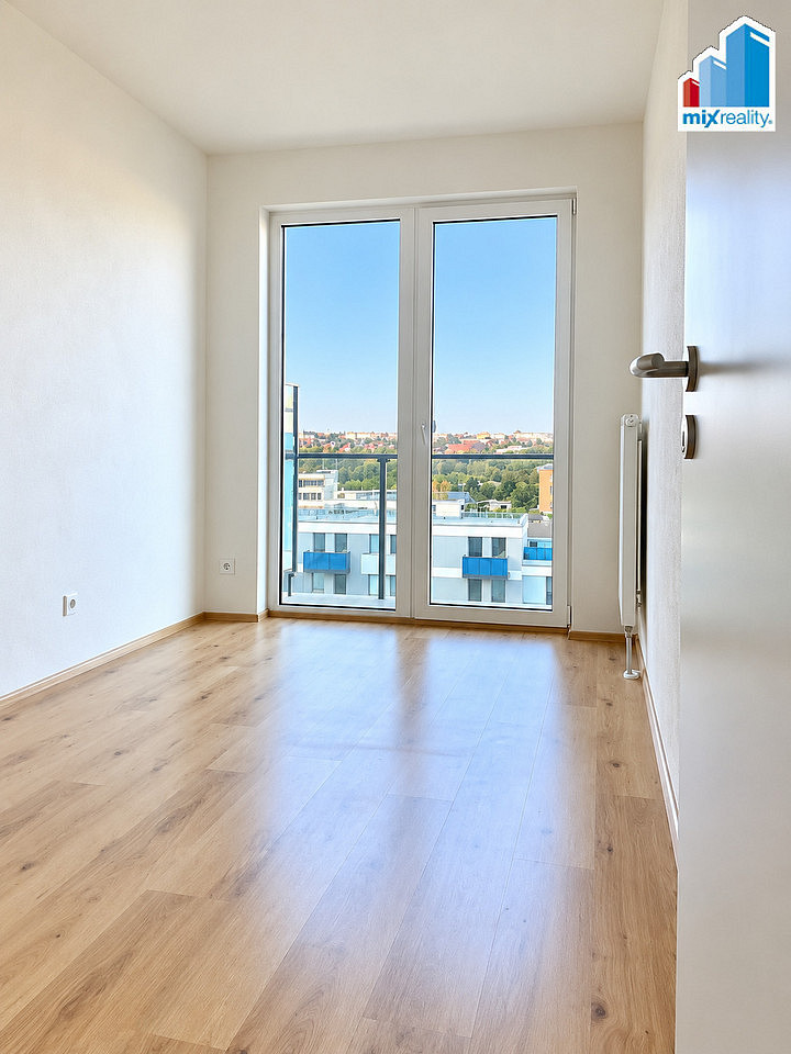 Pronájem bytu 2+kk 56 m² – fotografie 5