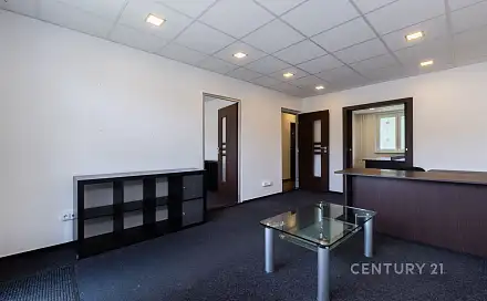 Pronájem kanceláře 68 m², Obránců míru, Most