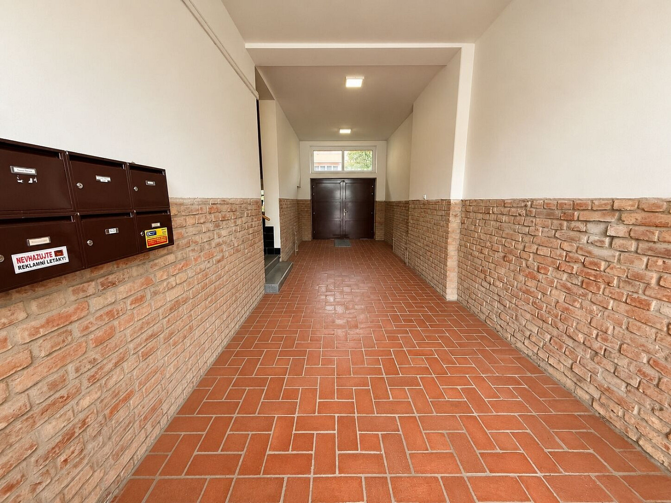 Prodej nájemního domu, činžáku 500 m² – fotografie 4