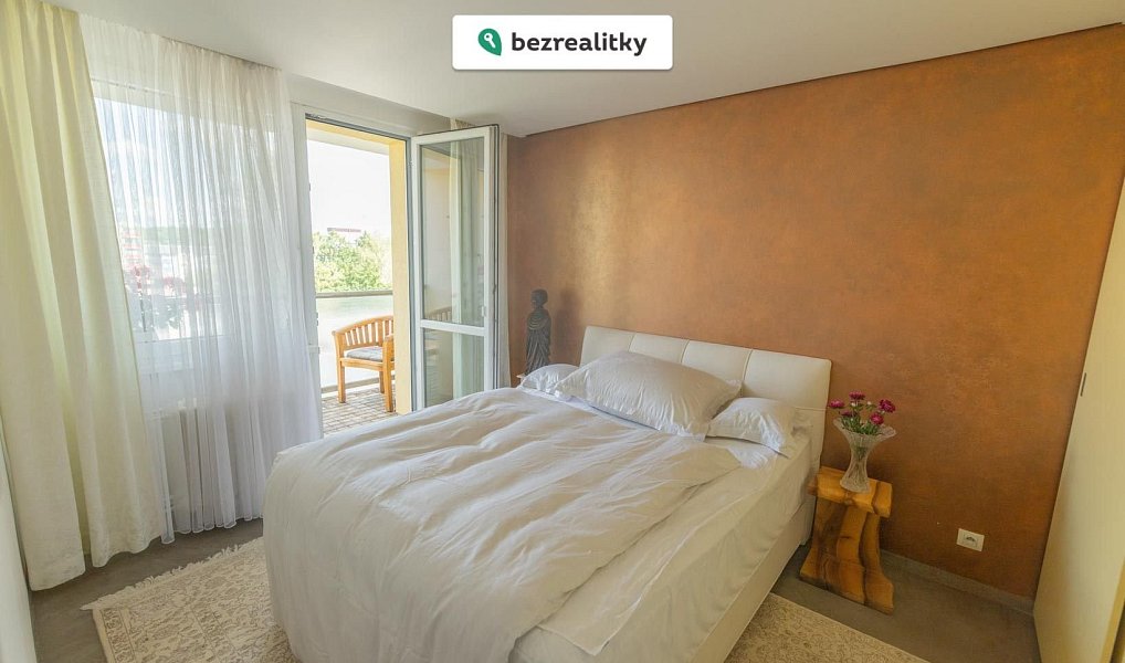 Prodej bytu 3+1 66 m², Hradec Králové – náhled fotky 10