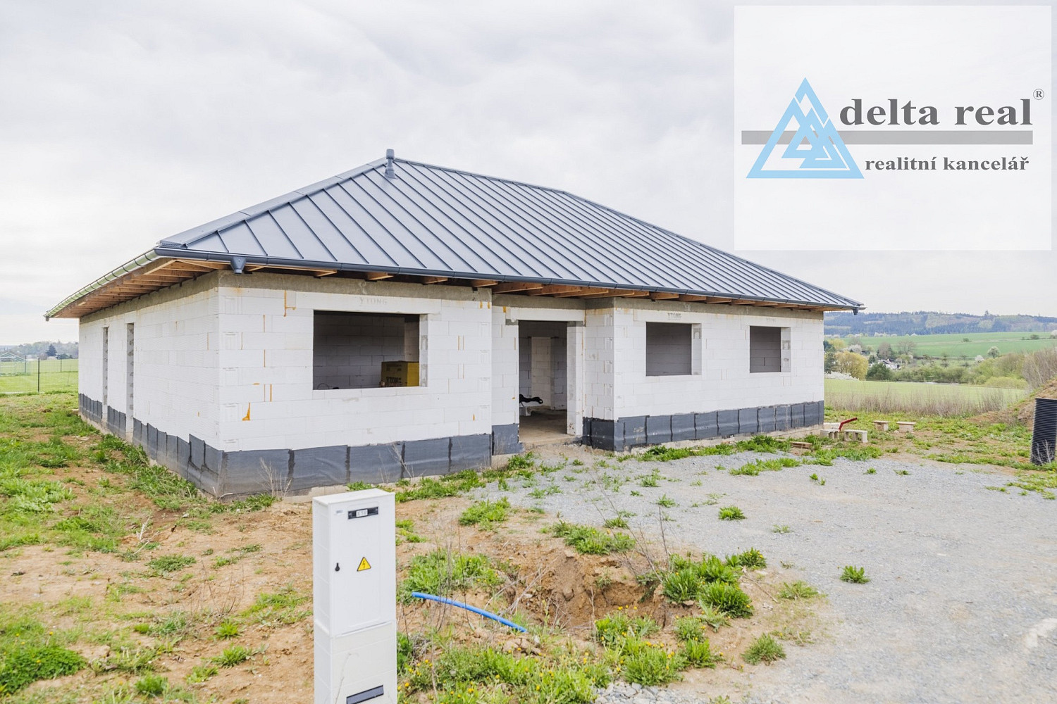 Prodej domu 221 m² s pozemkem 910 m² – fotografie 4